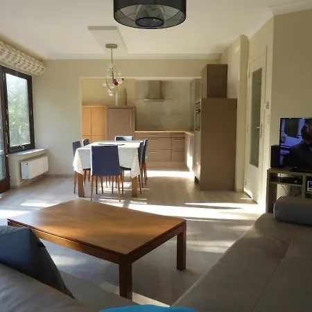 Vanden Broeck Apartamento *